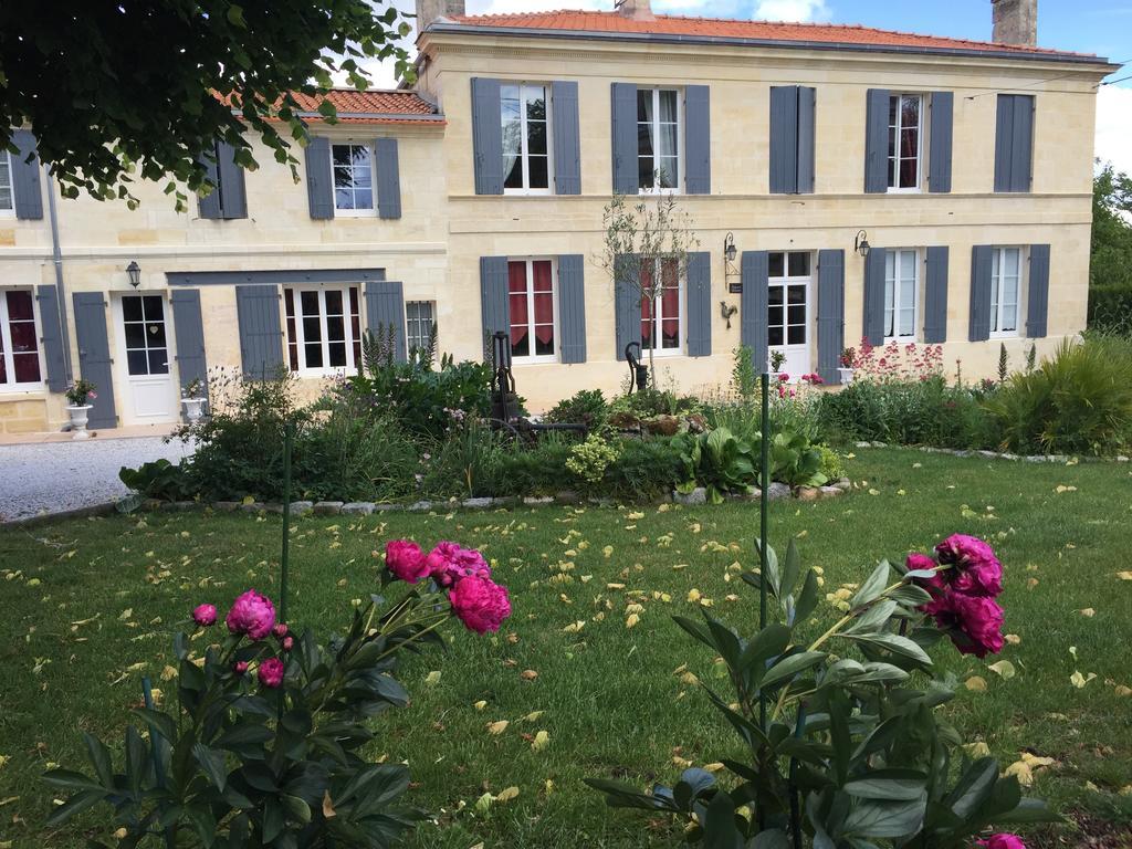 Domaine Des Deux Cedres Bed & Breakfast Gauriac ภายนอก รูปภาพ